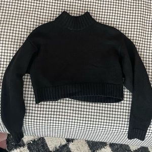 Aritzia Cropped Harper Sweater